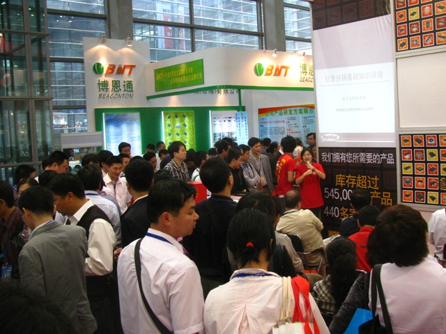 圖3 Digi-Key場面火爆因素之&mdash;&mdash;小批量采購講座