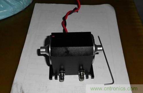 這貨一萬三？50W半導(dǎo)體激光模塊拆解