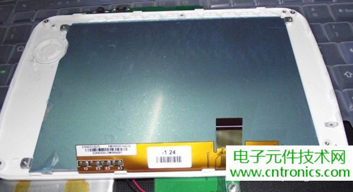探秘電子紙！一款電紙書的電子墨水屏拆解