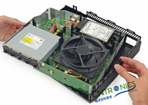 不容錯(cuò)過(guò)！大神級(jí)拆解力作：X-BOX ONE 解密內(nèi)部結(jié)構(gòu)!！