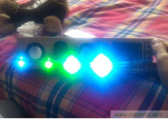 組裝，調試，安裝吸音棉