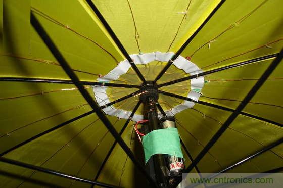 創意DIY！送女朋友的絕妙禮物，LED星光傘！