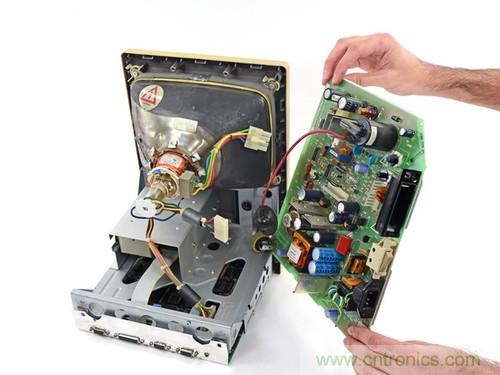 拆!古董級(jí)Macintosh 128K電腦