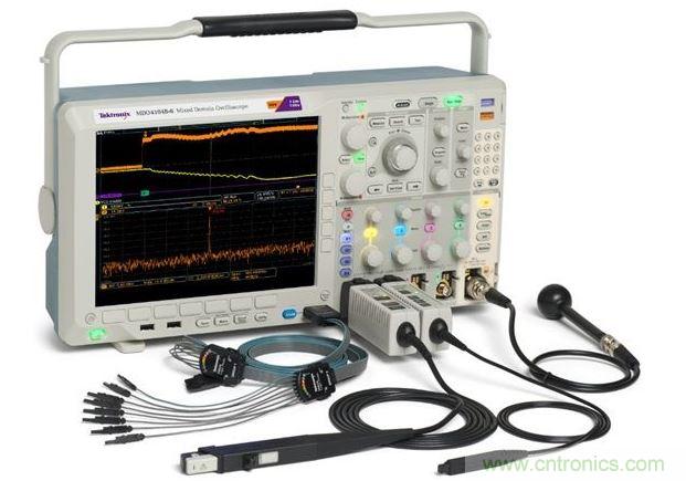 混合域示波器(MDO)將頻譜分析儀、示波器和邏輯分析儀組合在一臺儀表內(nèi)，可以從全部三臺儀器中產(chǎn)生同步的而且與時間關(guān)聯(lián)的測量結(jié)果。圖中顯示的是泰克公司的MDO4000B。