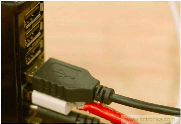 C.H.I.P. 和 Pi Zero超微型電腦&mdash;&mdash;誰才是創客們心里的 No.1？