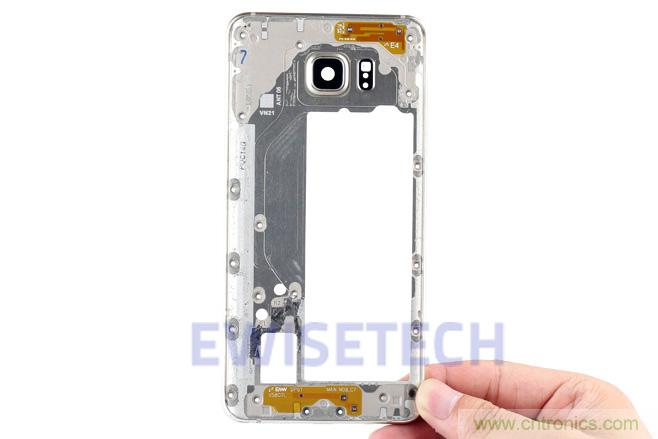Galaxy Note5拆解，與S系列差距日漸模糊