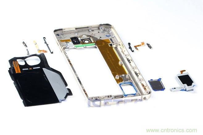 Galaxy Note5拆解，與S系列差距日漸模糊