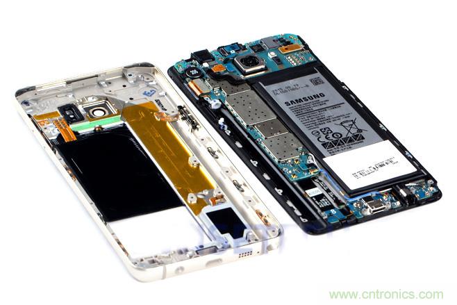 Galaxy Note5拆解，與S系列差距日漸模糊