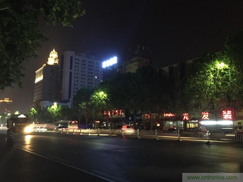 無邊框的 nubia Z9 ,一款既有驚喜,又有驚艷的智能手機