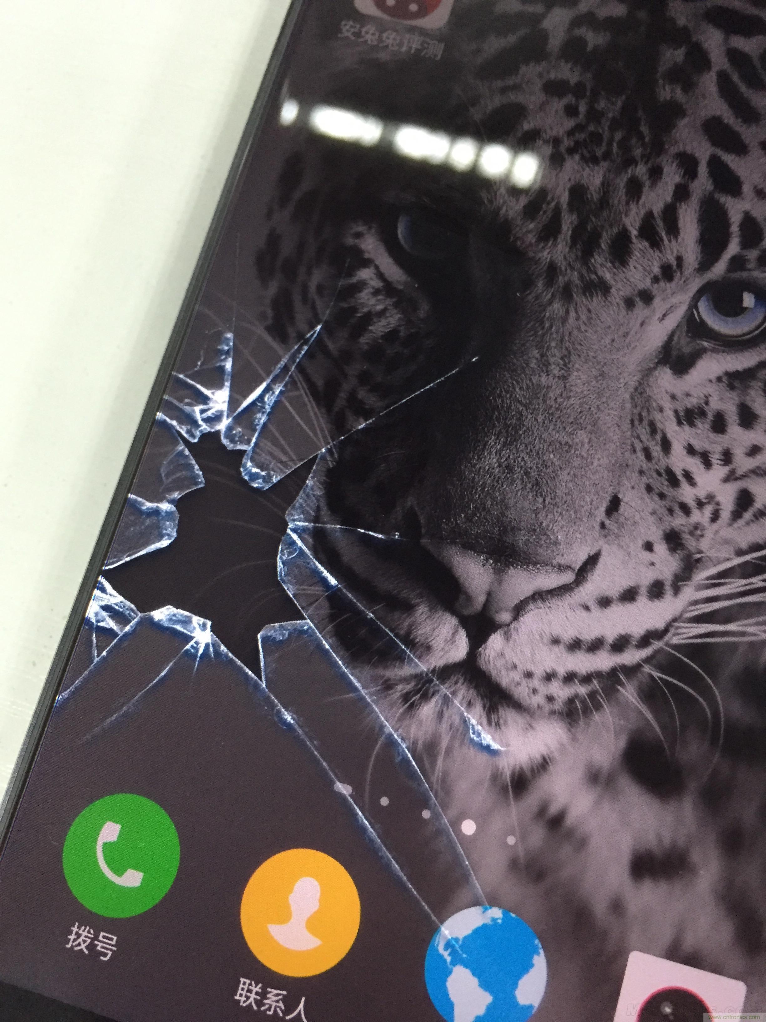 無邊框的 nubia Z9 ,一款既有驚喜,又有驚艷的智能手機