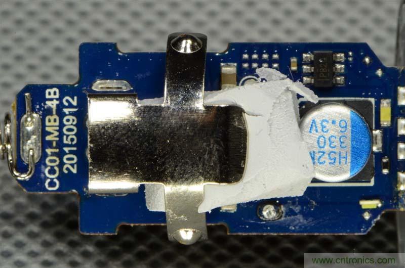 小米車載充電器拆解評測：49元能讓這枚&ldquo;子彈&rdquo;飛多遠？