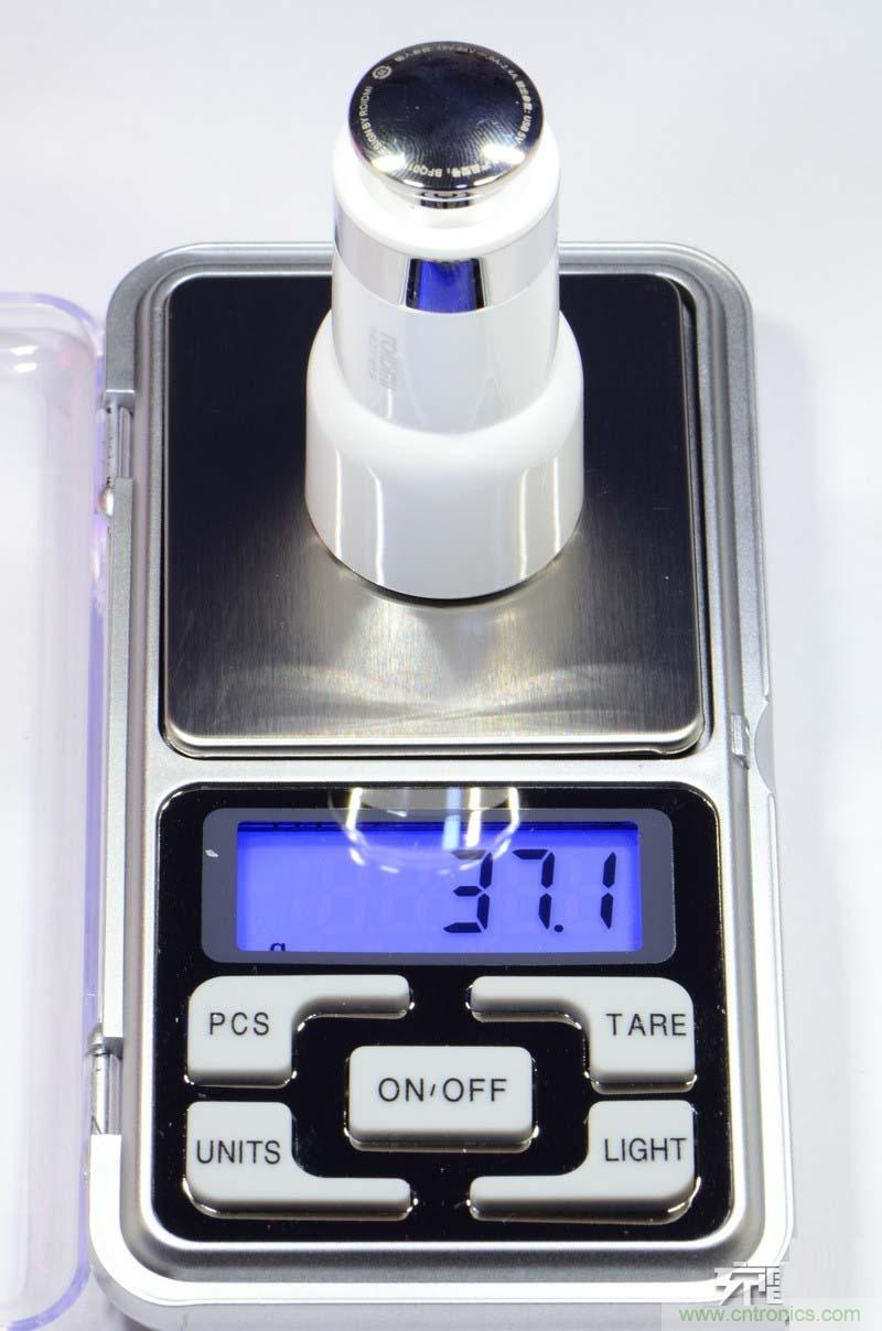 小米車載充電器拆解評測：49元能讓這枚&ldquo;子彈&rdquo;飛多遠？