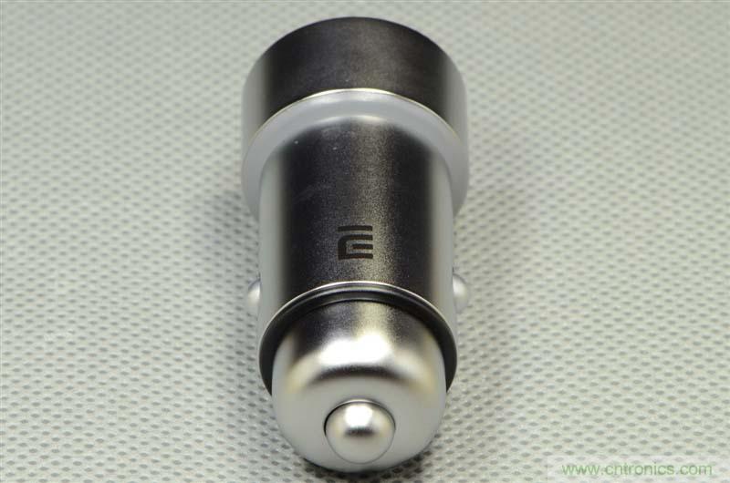 小米車載充電器拆解評測：49元能讓這枚&ldquo;子彈&rdquo;飛多遠？