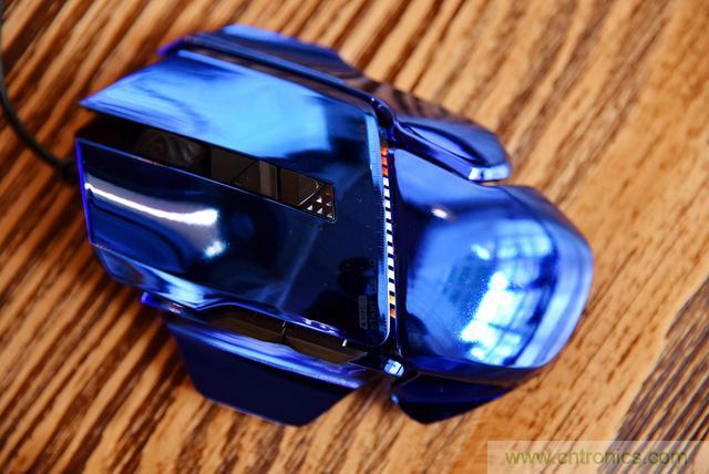 左手寫愛，右手寫他&mdash;&mdash;從此鍵盤鼠標(biāo)不分家！