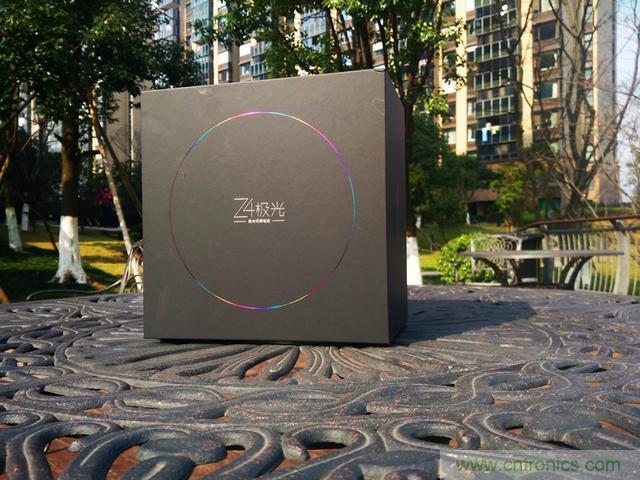 無(wú)屏電視時(shí)代已然來(lái)臨，客廳你做好準(zhǔn)備了嗎？