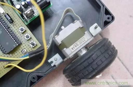 機器人小車DIY&mdash;&mdash;開啟機器人世界的第一步