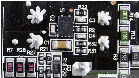 69元小米4口USB充電器詳細拆解，看完你也能DIY一個