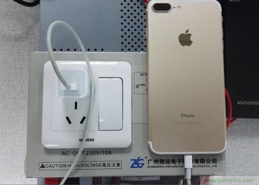 &ldquo;瘋7&rdquo;手機(jī)充電實(shí)測(cè)：為何沿用傳統(tǒng)充電模式？