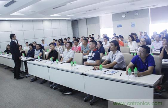 長江商學(xué)院教授李洋:企業(yè)應(yīng)該怎樣進行品牌建設(shè)和精細化營銷? 長江商學(xué)院教授李洋:企業(yè)應(yīng)該怎樣進行品牌建設(shè)和精細化營銷?