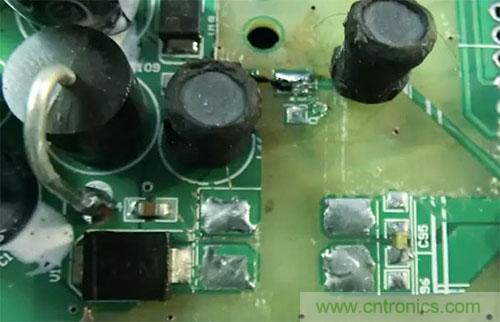 如何通過PCB布局設(shè)計(jì)來解決EMC問題？