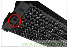 克服PCB板間多連接器組對齊的挑戰