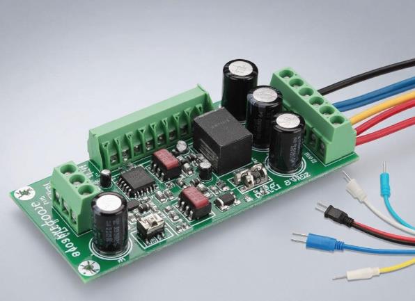 步進(jìn)電機驅(qū)動器技術(shù)演進(jìn)：從基礎(chǔ)驅(qū)動到智能閉環(huán)控制